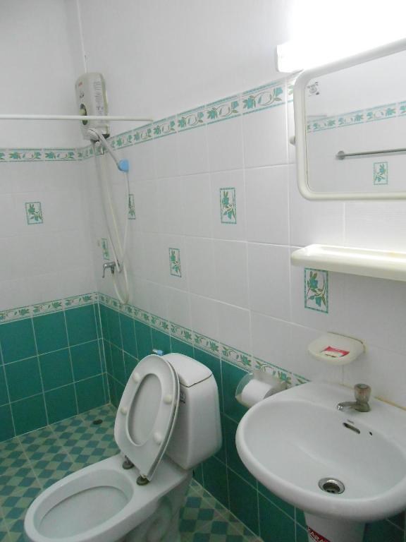 Chanthasom Guesthouse Ban Nongdouang Quarto foto